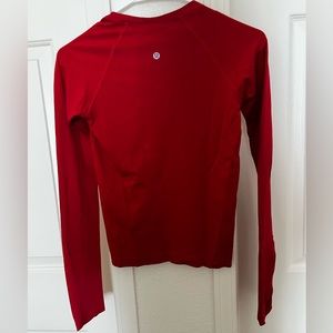 Lululemon blouse XS